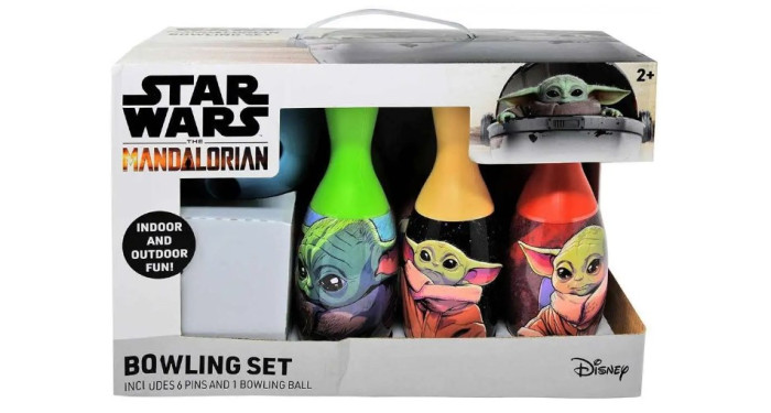 The Mandalorian Bowling Set
