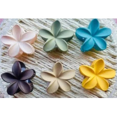 12 ct. Hair Claws Flower Assorted 